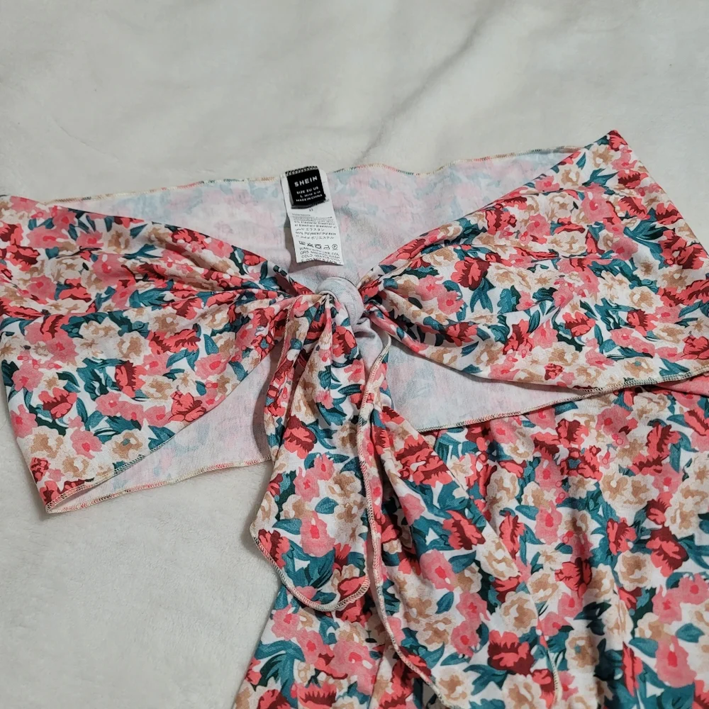 SHEIN chic floral